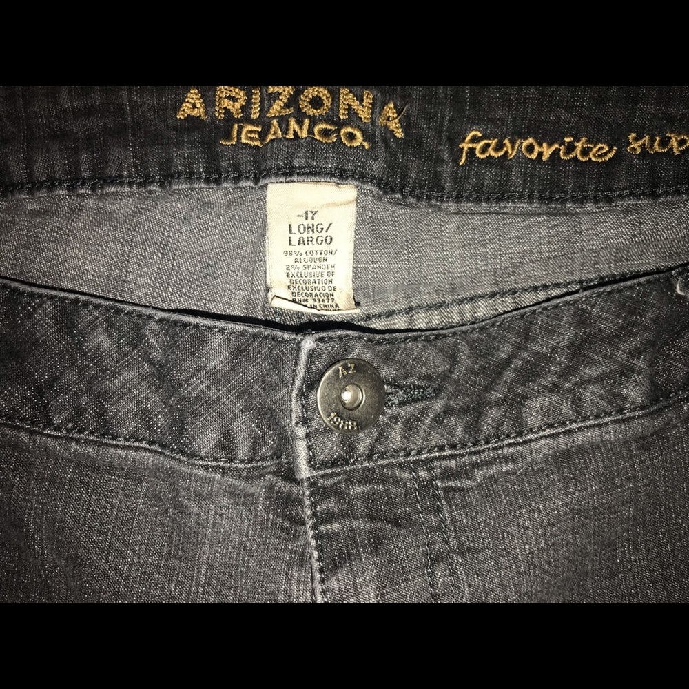 Arizona jeans size 17 (juniors)